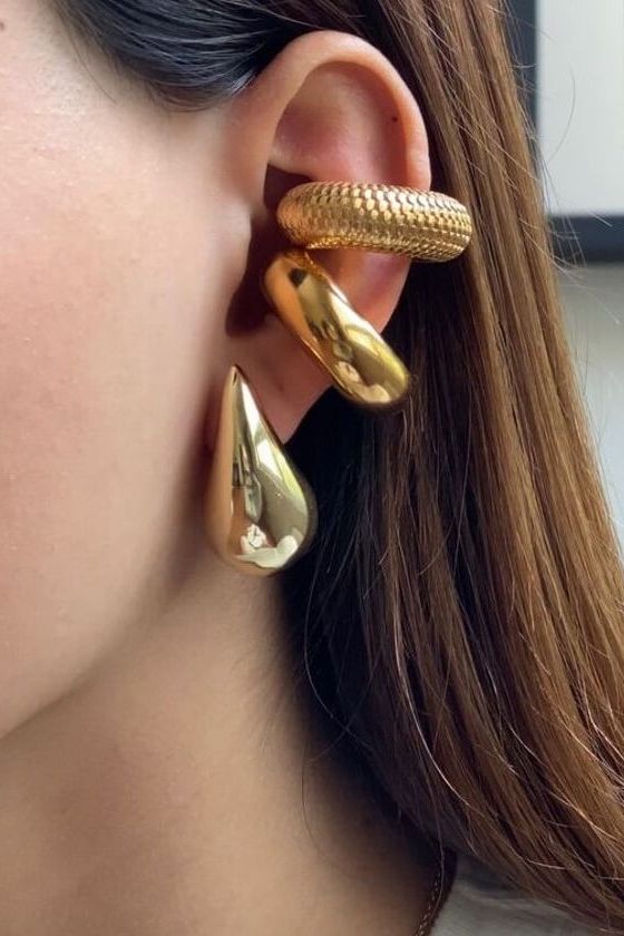 Liora - Pleated Gold Hoops