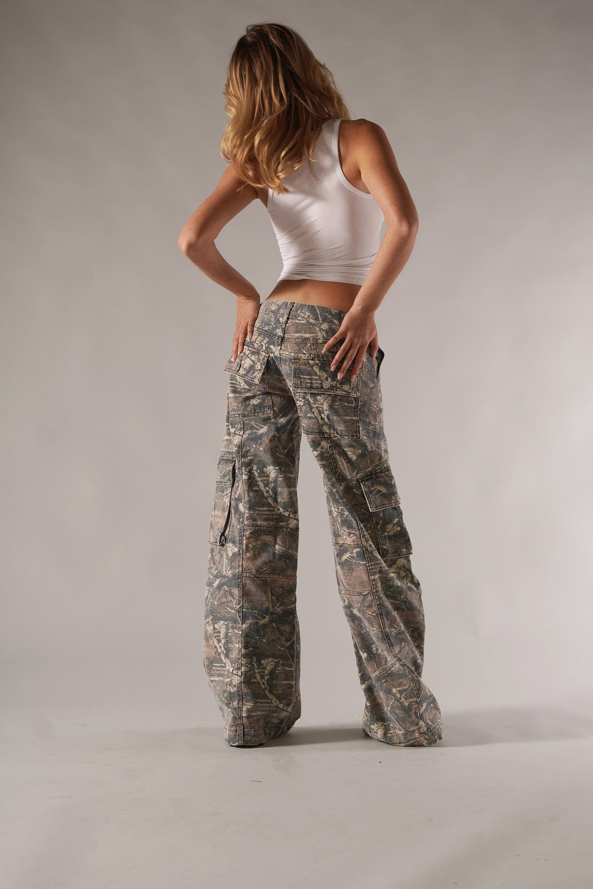 Clara - Camo Cargo Pants